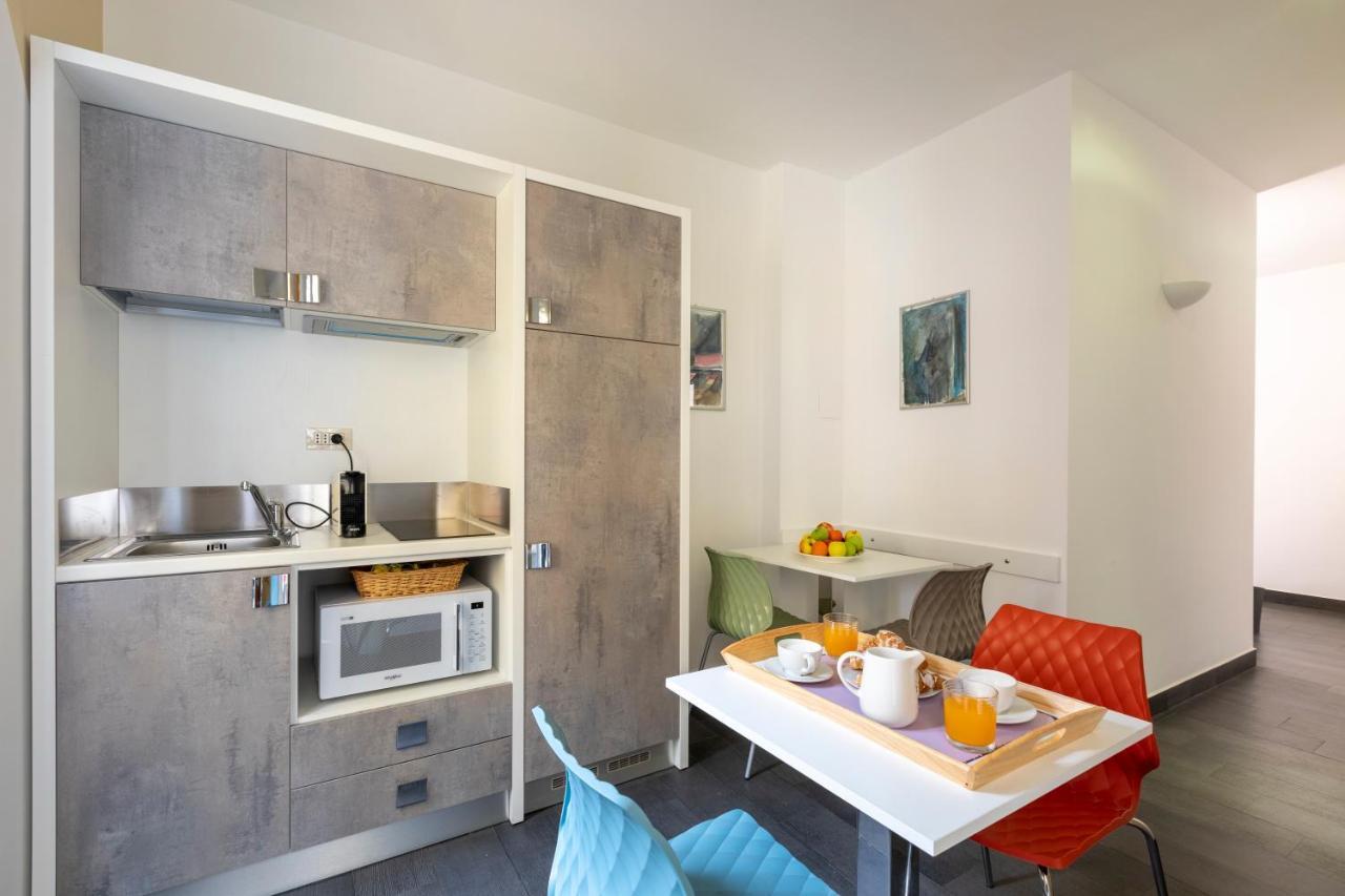 La Riviere Guesthouse Trastevere Rom Exteriör bild